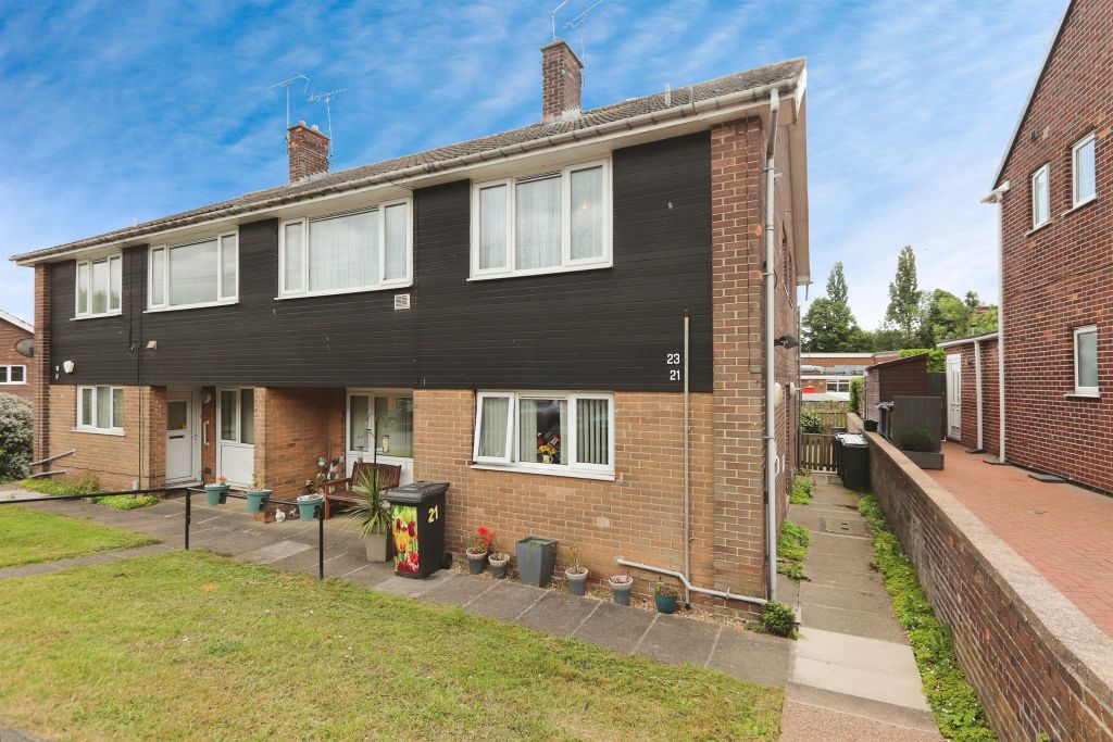 Property photo 1 of 17