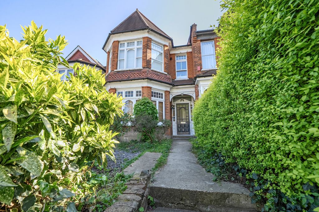 Property photo 1 of 11 1446887-2-69Ef2Ef...