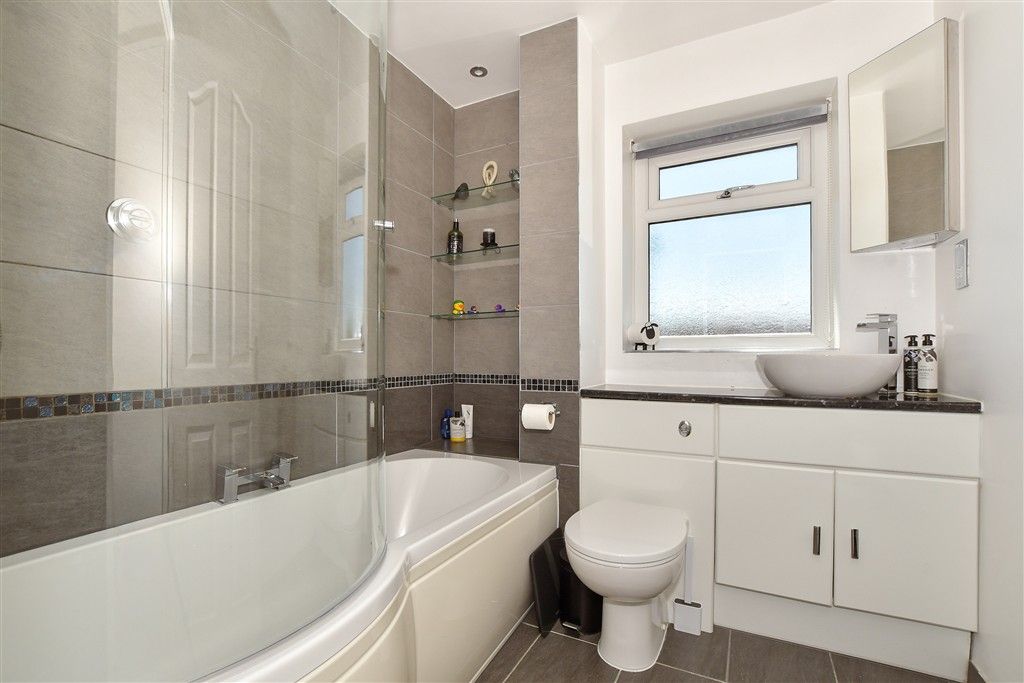 Additional image 9 of 3 bed semi-detached house for saleMeadow Way, Petworth, West Sussex GU28