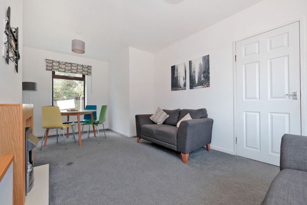 Property photo 3 of 22