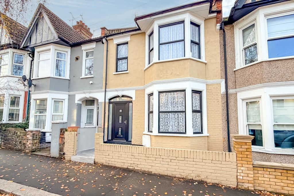 Property photo 1 of 20 Front