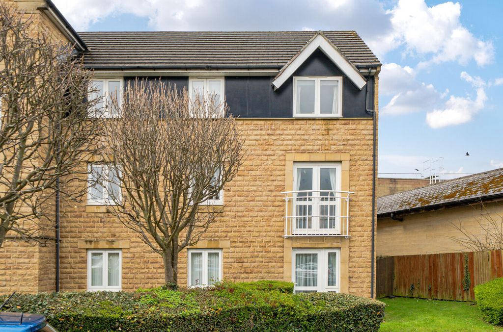 Property photo 1 of 10 1436905-2-69Ca7Bd...