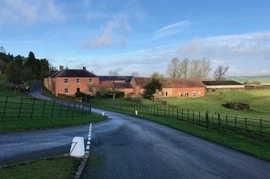 Property photo 1 of 2 Lakehouse5.Jpeg