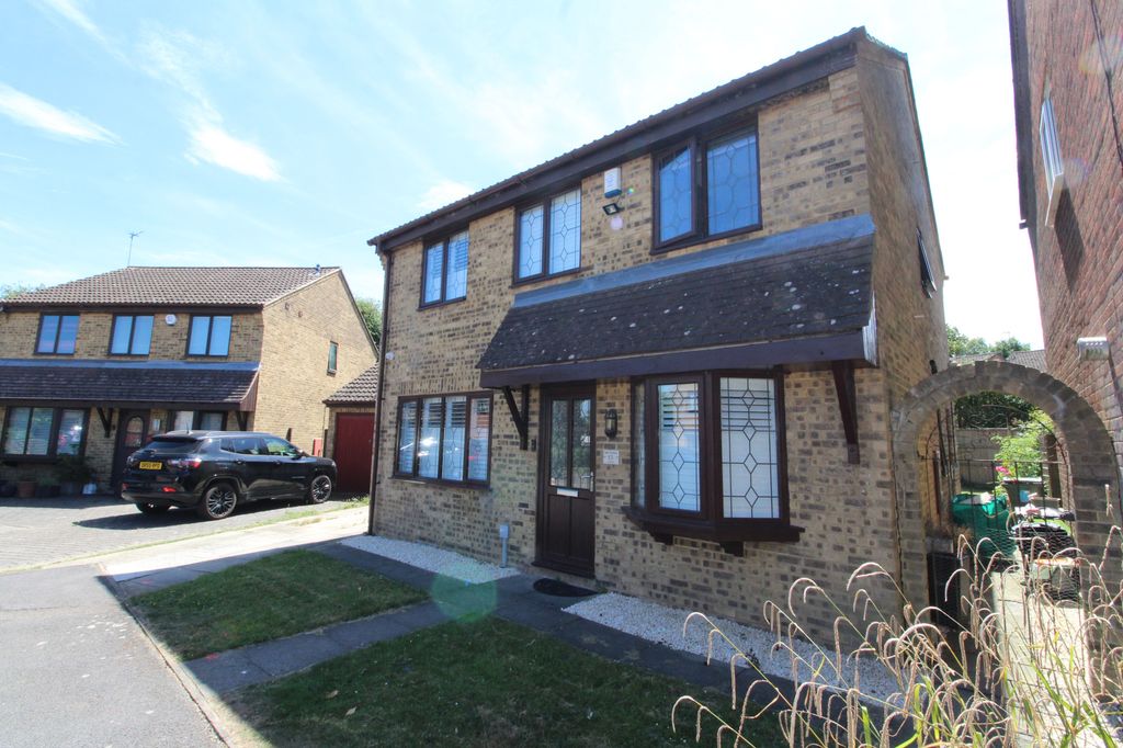 Property photo 1 of 22