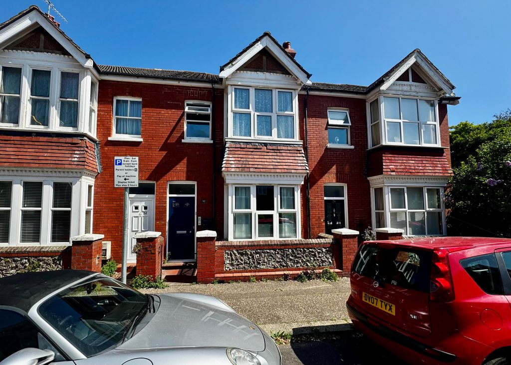 Property photo 1 of 4