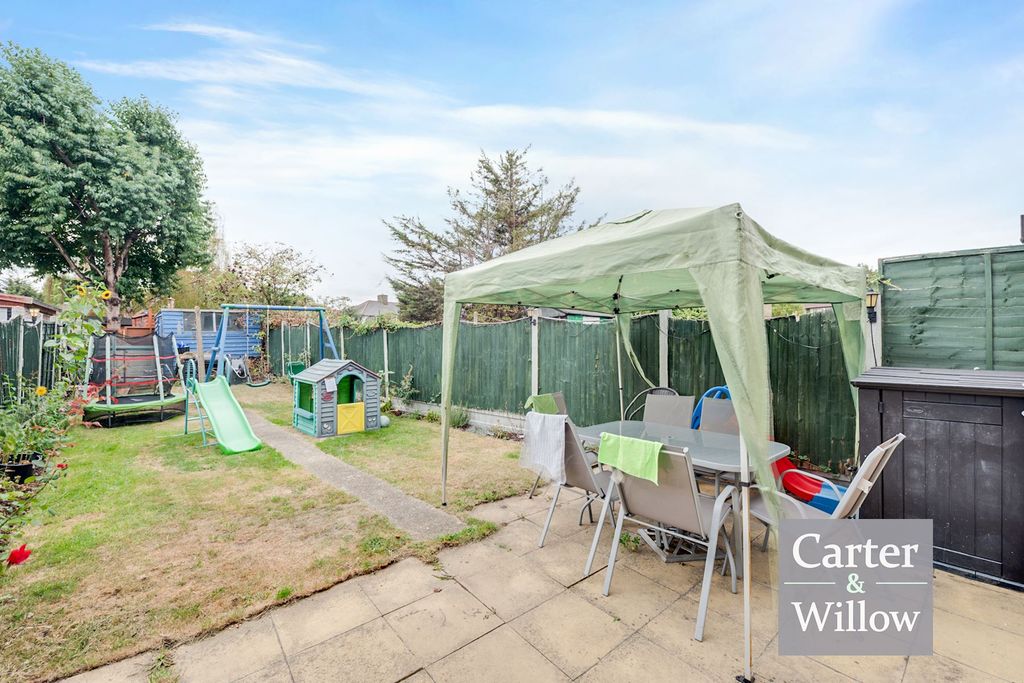 Property photo 3 of 12 Private Rear Garden