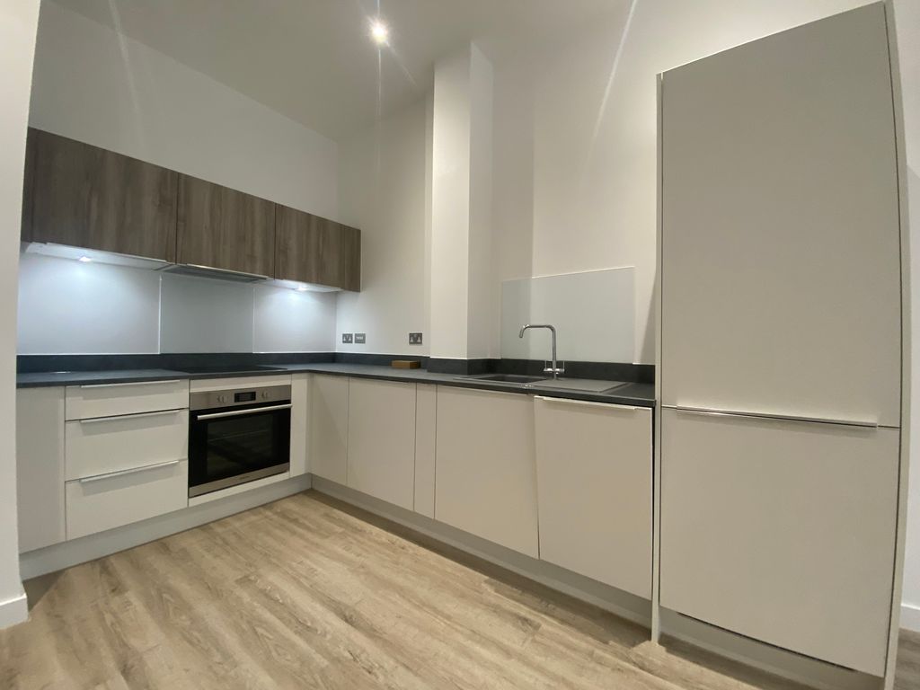 Property photo 3 of 5 Kitchen