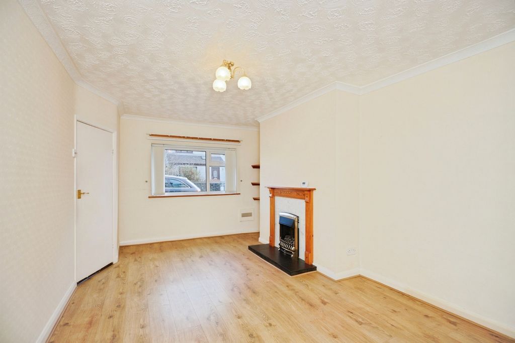 Property photo 2 of 21 Pbox-Img.Jpg