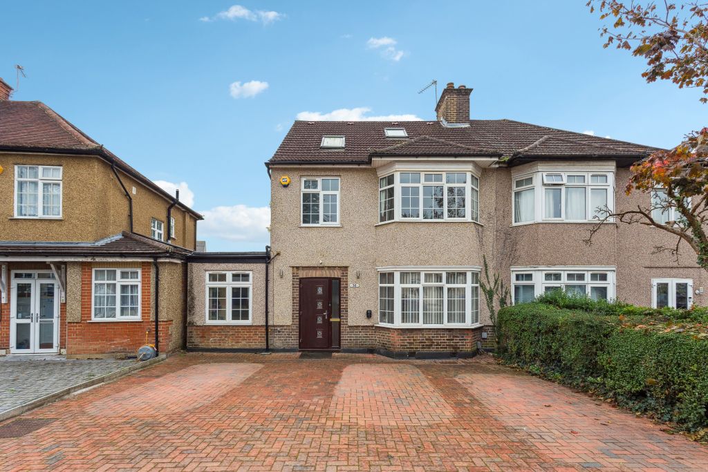 Property photo 1 of 15