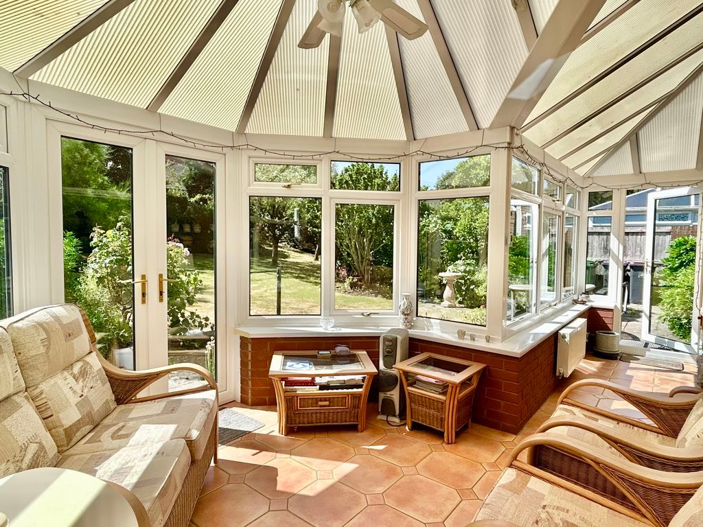 Property photo 3 of 23 Conservatory