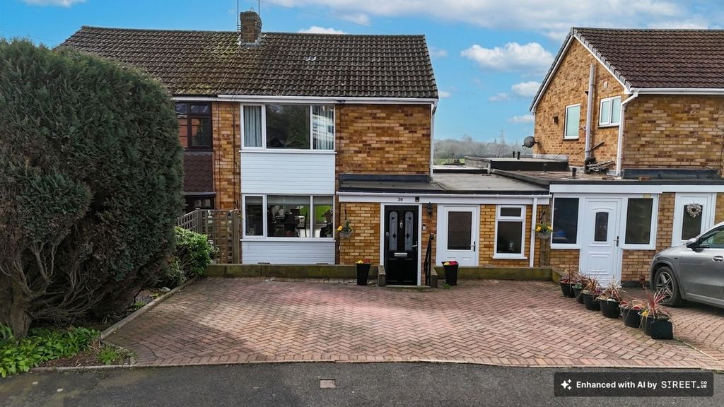 Property photo 1 of 20