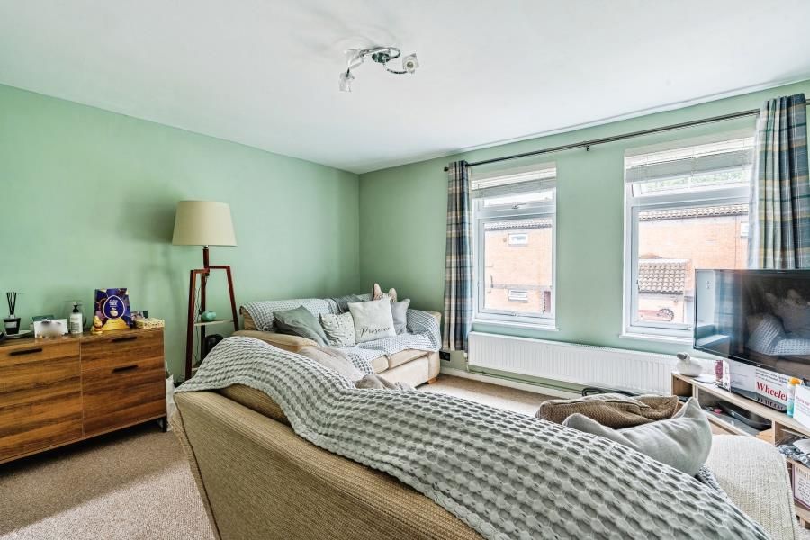 Property photo 2 of 7