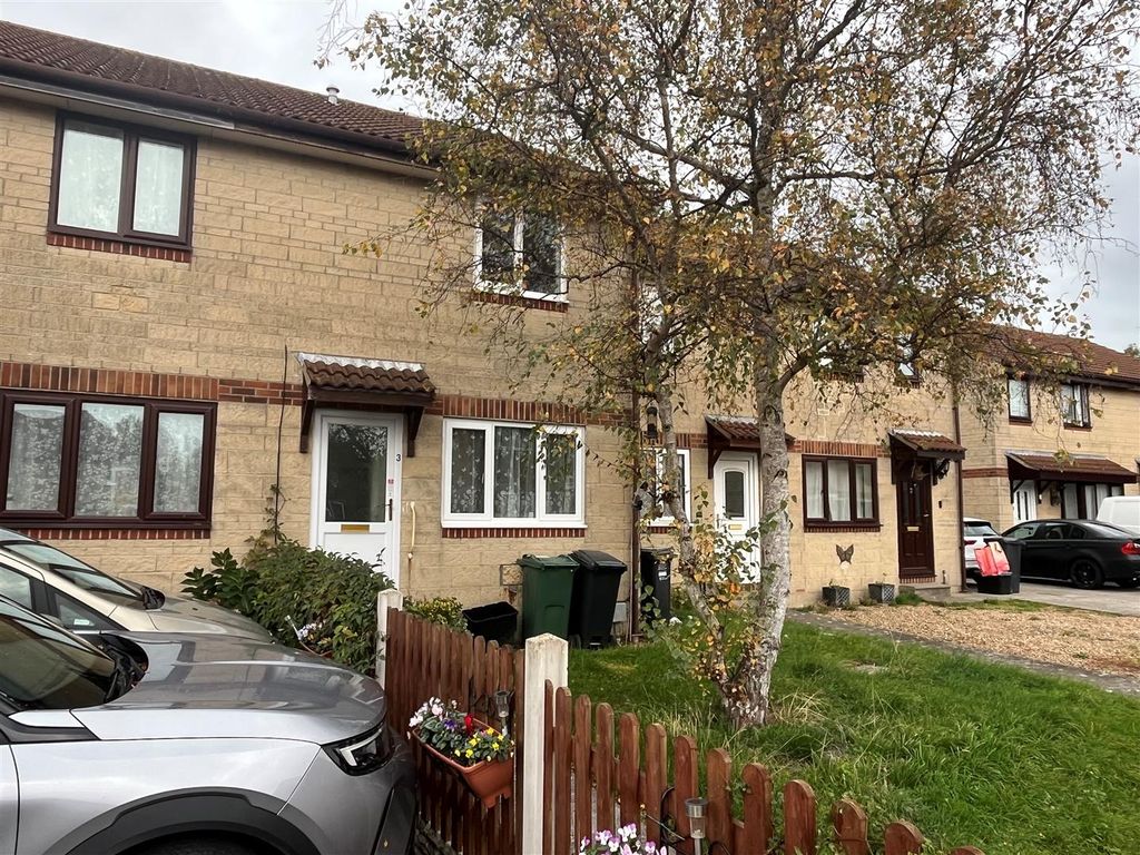 Property photo 1 of 10 Outside