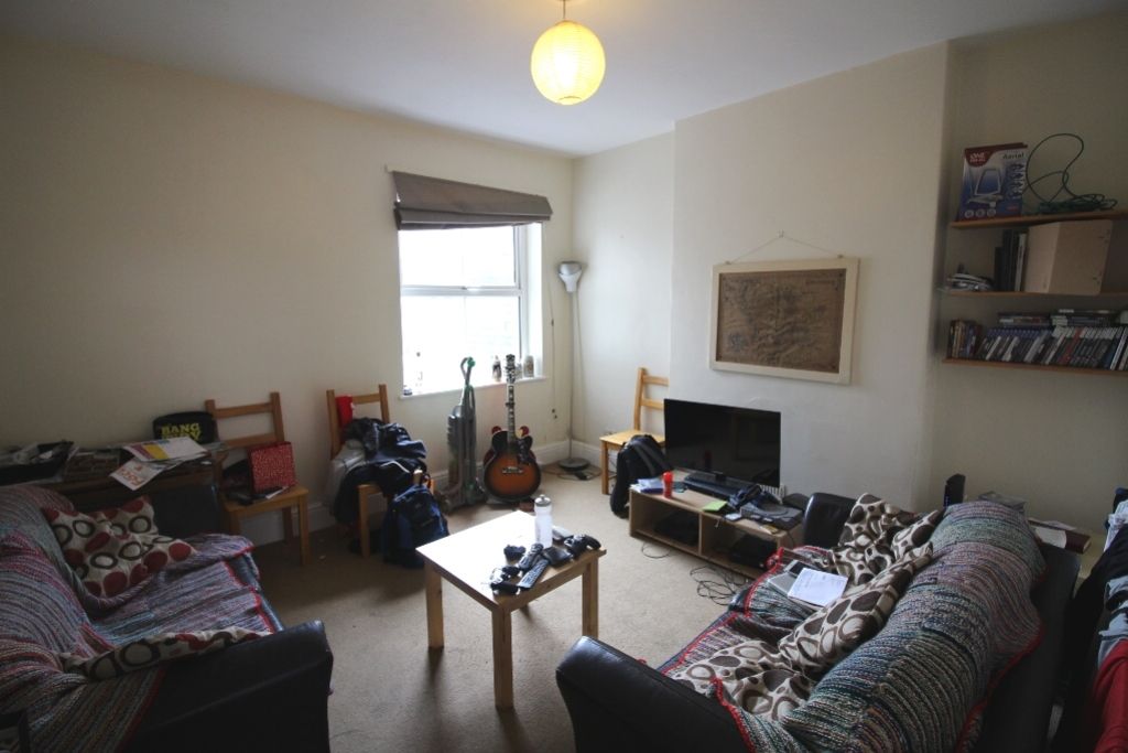 Property photo 1 of 4