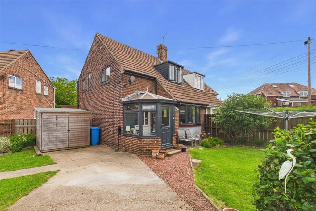 Property photo 1 of 23