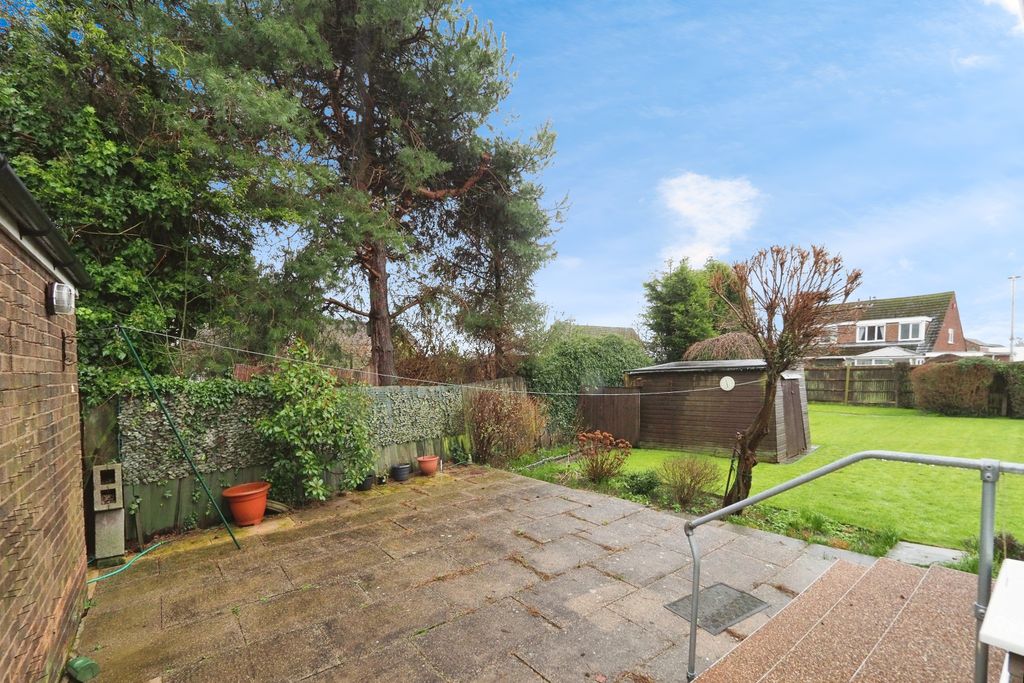 Property photo 3 of 20 Onp35549