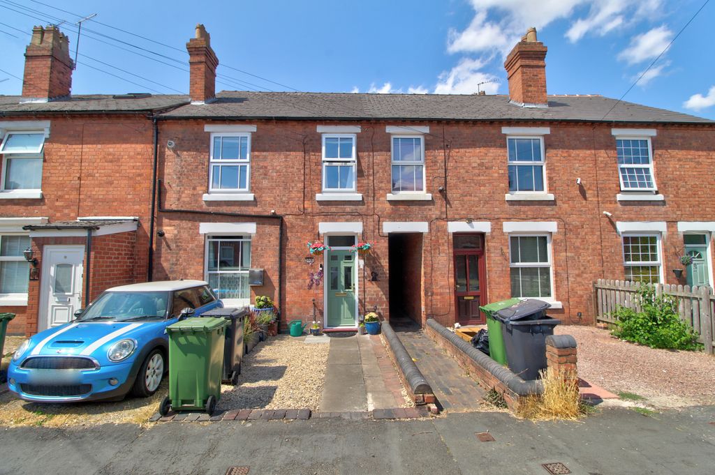 Property photo 1 of 16 Front