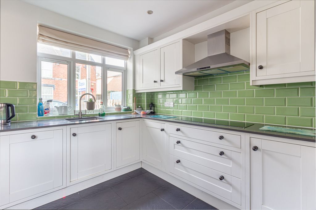 Property photo 3 of 19 Kitchen-1
