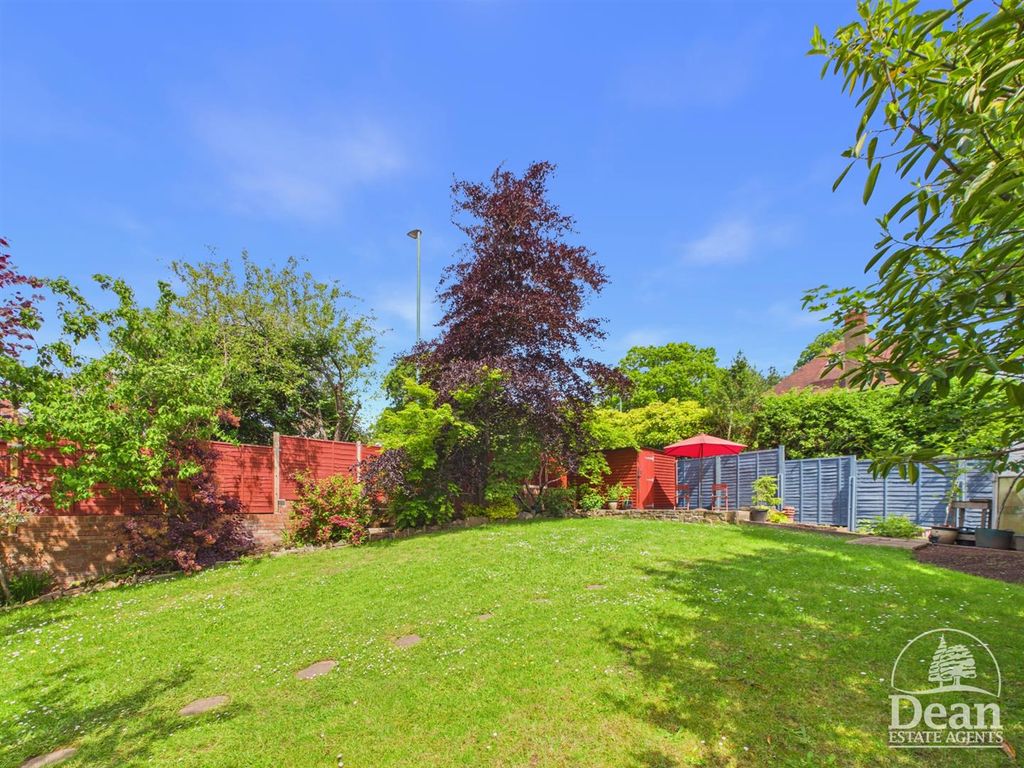 Property photo 2 of 22