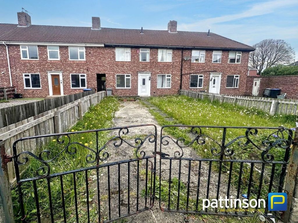 Property photo 1 of 12