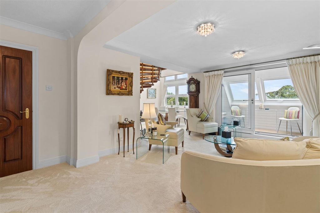 Additional image 6 of 3 bed flat for saleSt. Johns Road, Meads, Eastbourne BN20