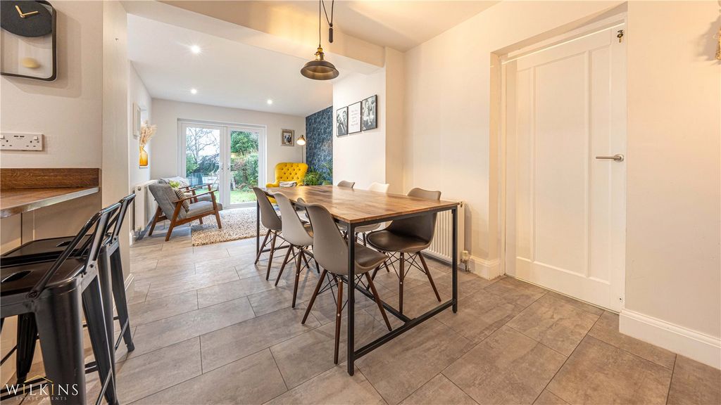 Property photo 3 of 42 Picture No. 20