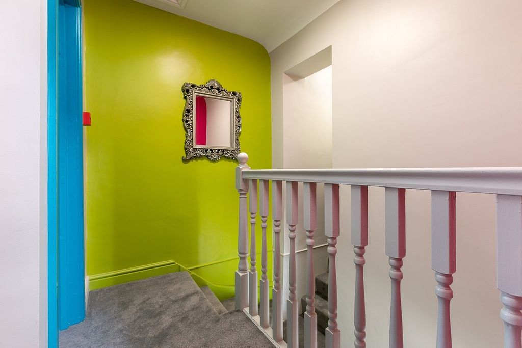 Property photo 2 of 12 Property