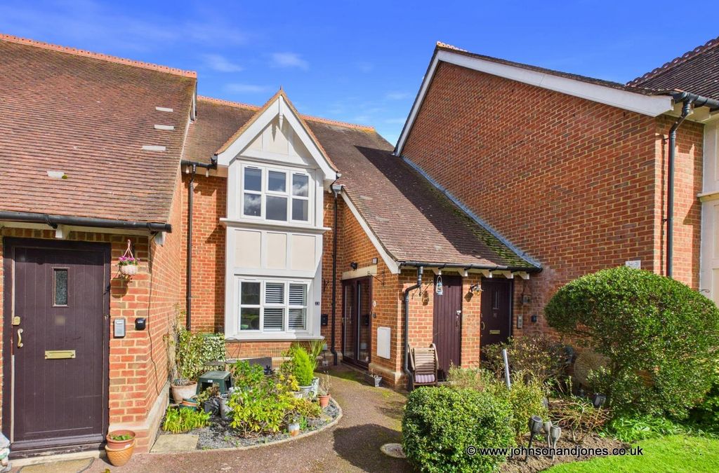 Property photo 2 of 15 2 Front.Jpg