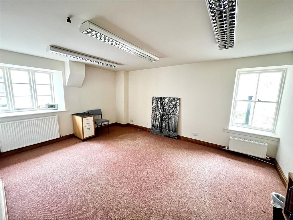 Additional image 18 of 4 bed flat for saleMarket Place, Coleford GL16