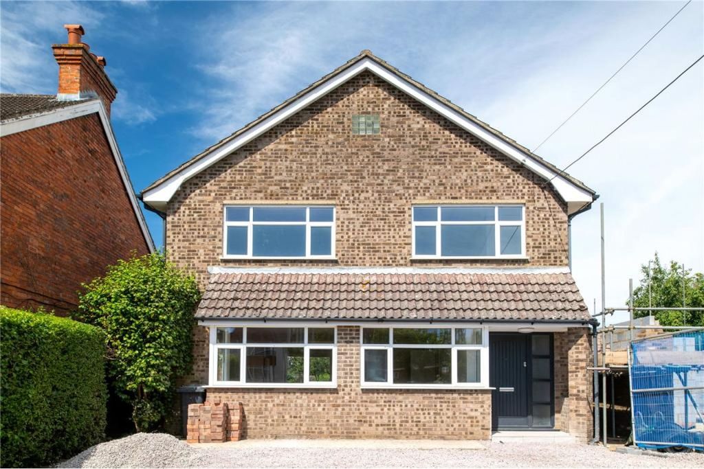 Property photo 3 of 17