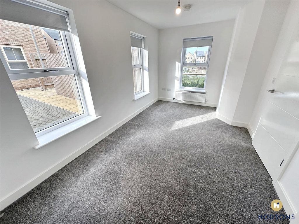 Property photo 3 of 11 Img_4235.Jpg