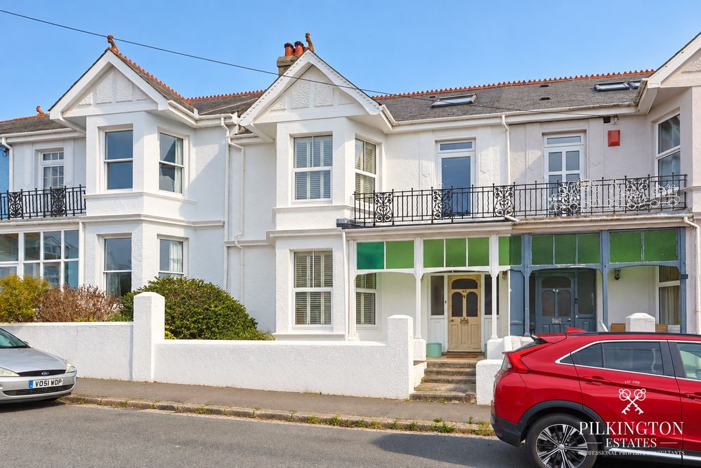 Property photo 1 of 18 5522680