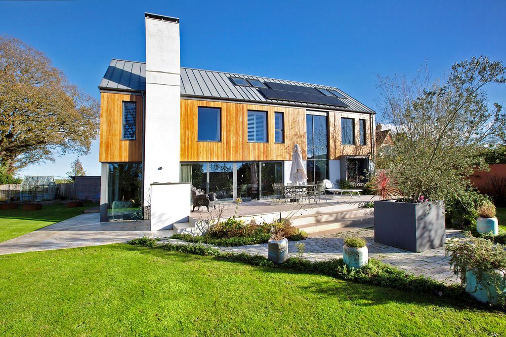 Property photo 1 of 22 Image