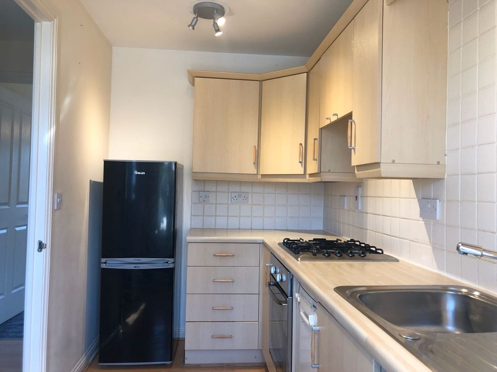 Property photo 2 of 14