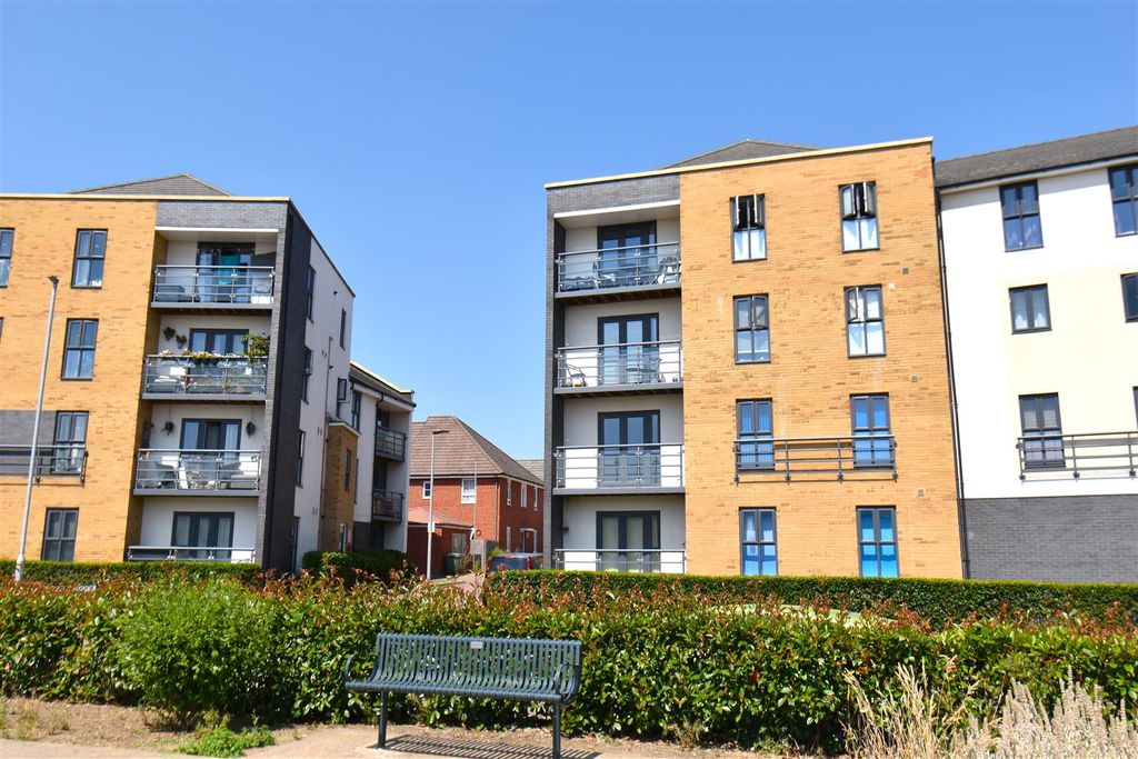 Property photo 1 of 12 1.Jpg