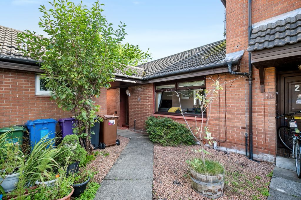 Property photo 1 of 32 Primary Property Image