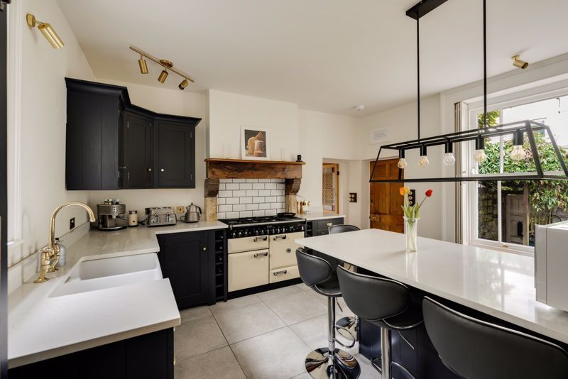 Property photo 2 of 23 Kitchen
