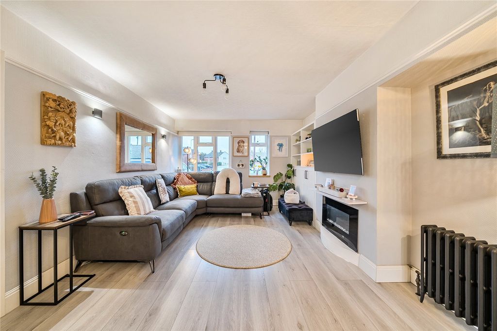 Property photo 2 of 20 Picture No. 30