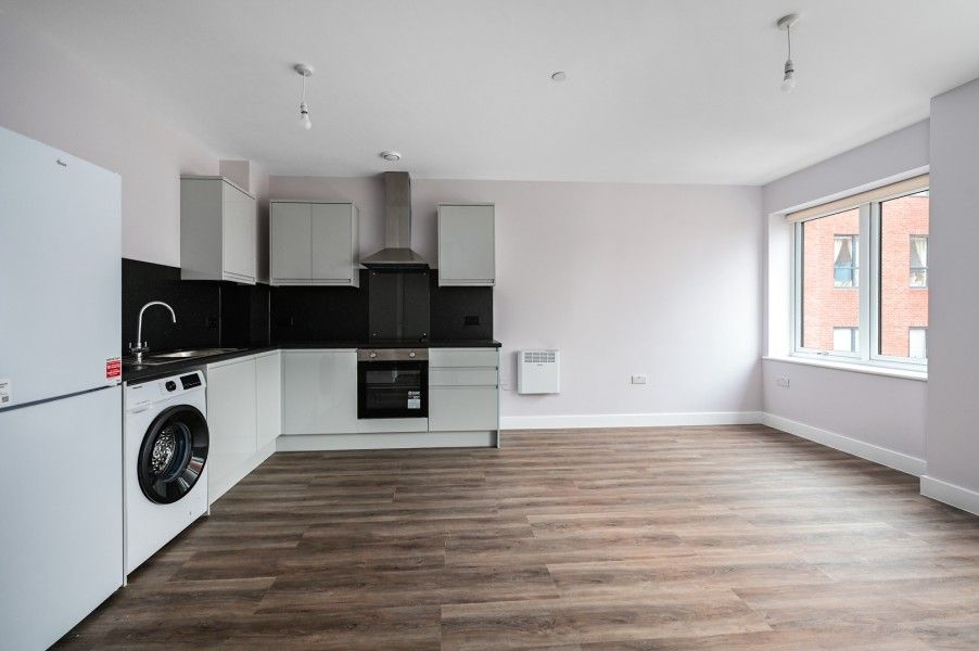 Property photo 2 of 9