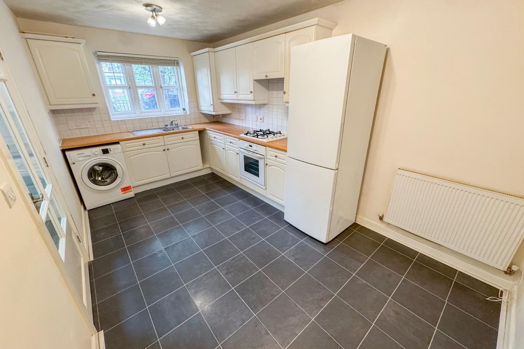 Property photo 3 of 15 3.Jpg