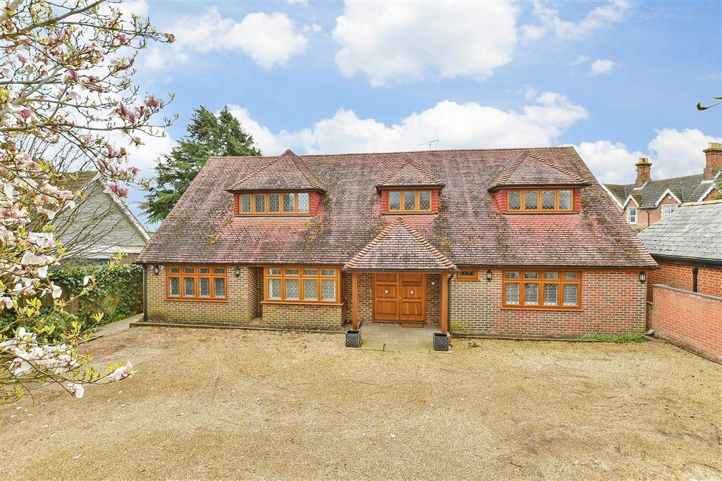 Property photo 1 of 15 External (Web)