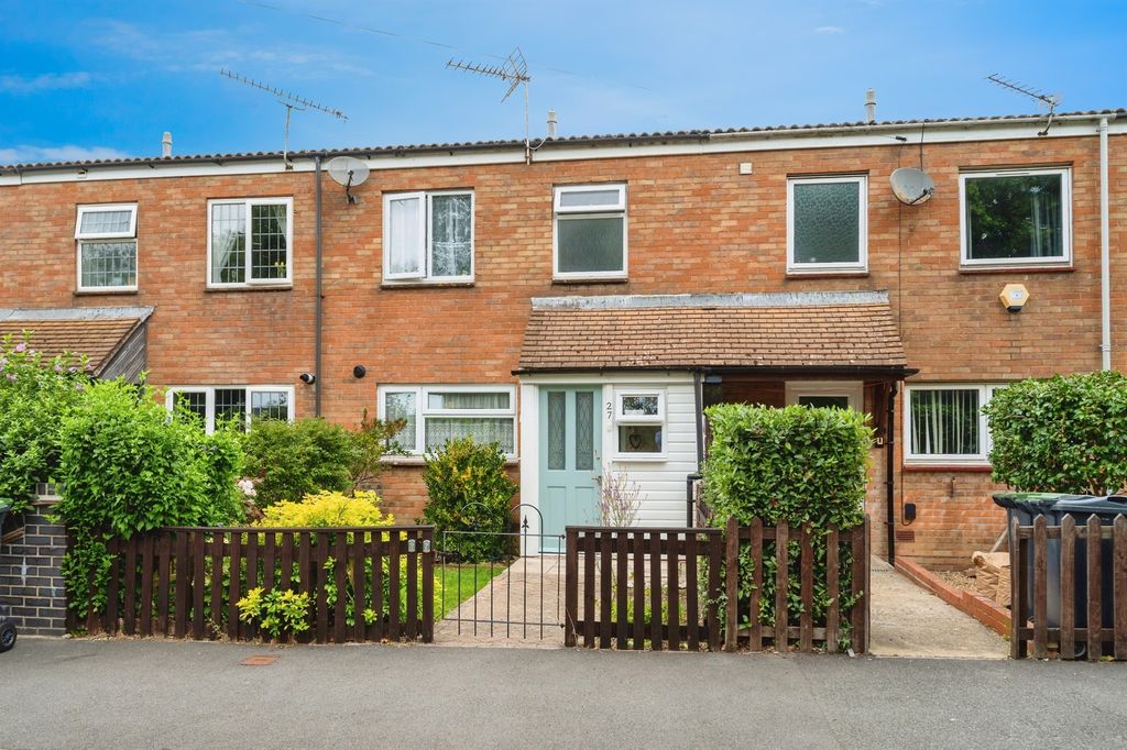 Property photo 1 of 17