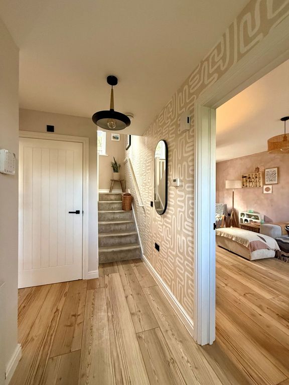 Property photo 3 of 23