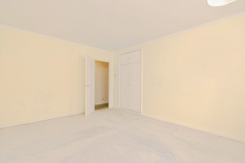 Property photo 3 of 12 Pbox-Img.Jpg