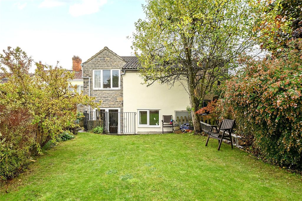 Property photo 3 of 20 Picture No. 08