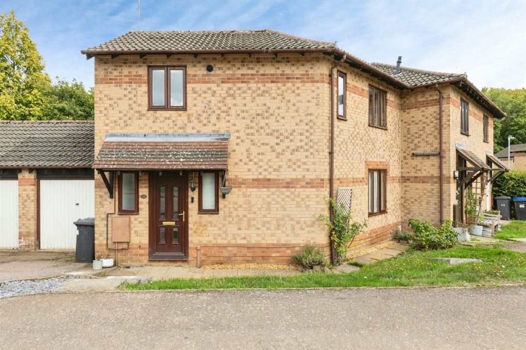 Property photo 3 of 12