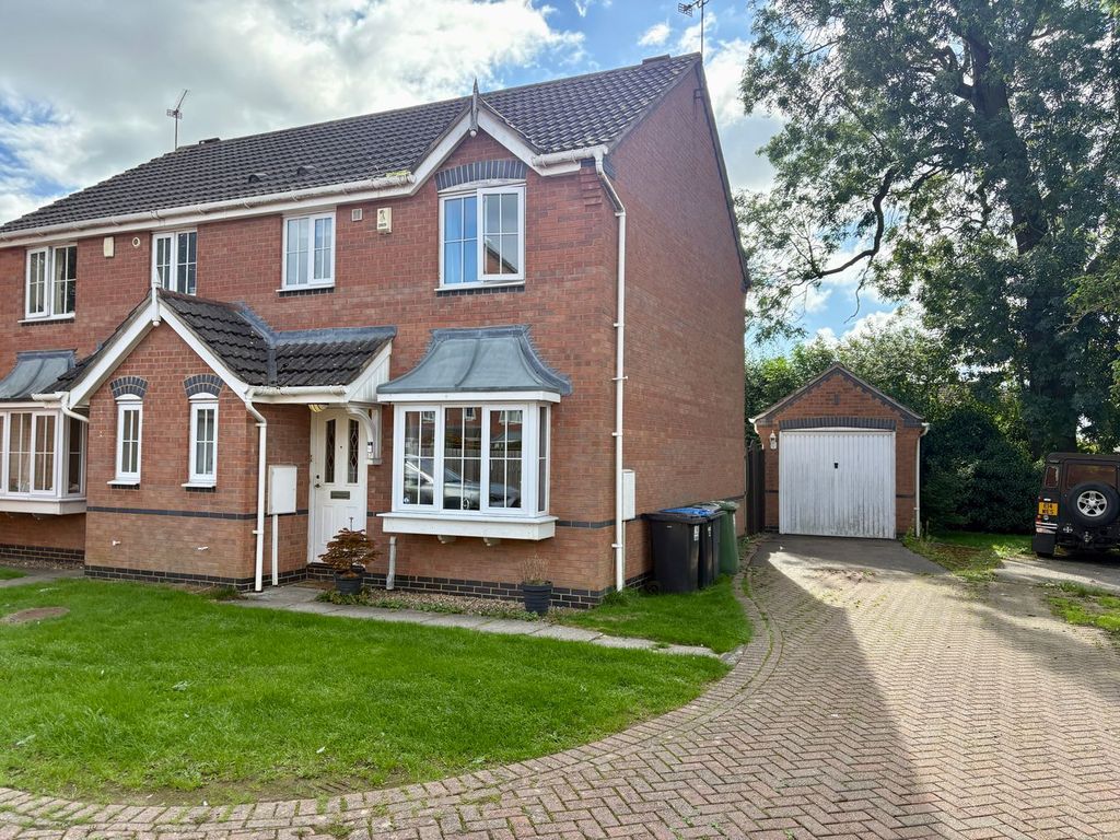 Property photo 1 of 9