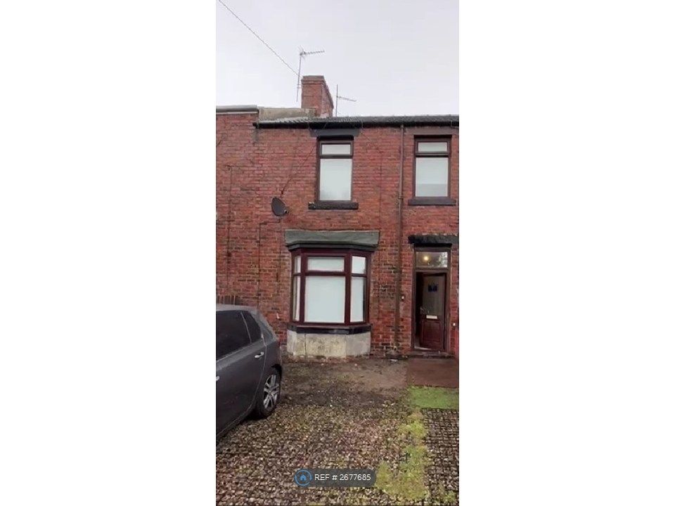 Property photo 1 of 13 Well-Maintained Terrace Home, Driving Parking