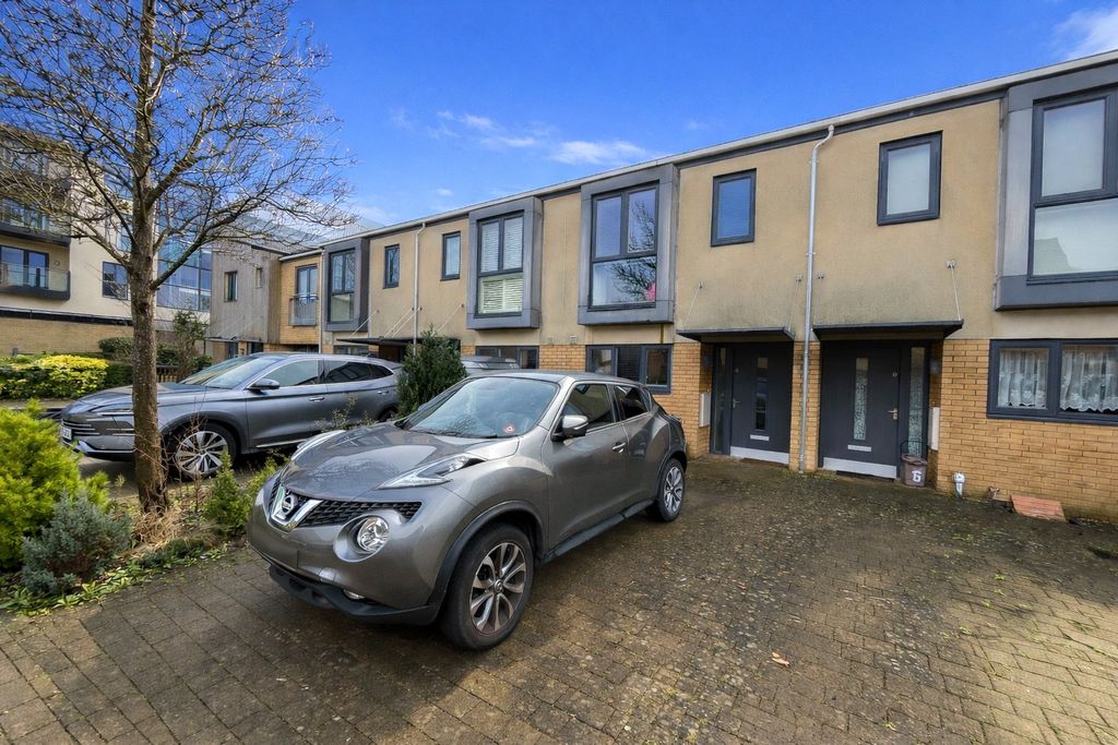 Property photo 1 of 15 Picture No. 17