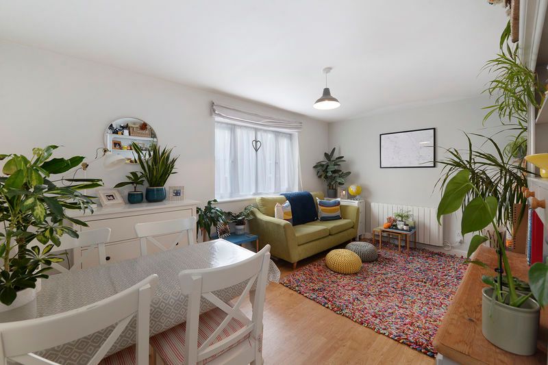 Property photo 2 of 10 Photo 3